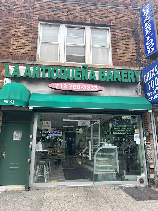 La Antioquena Bakery Picture 4