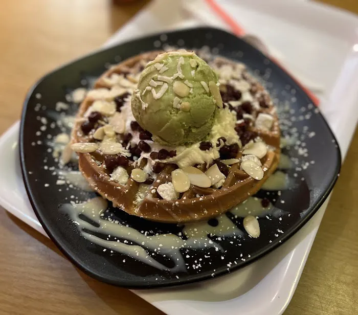Kulu Desserts Picture 9