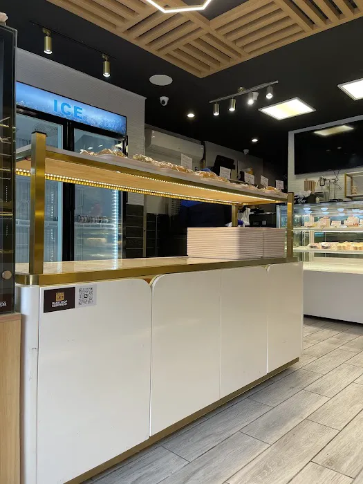 Bake and shop Picture 2