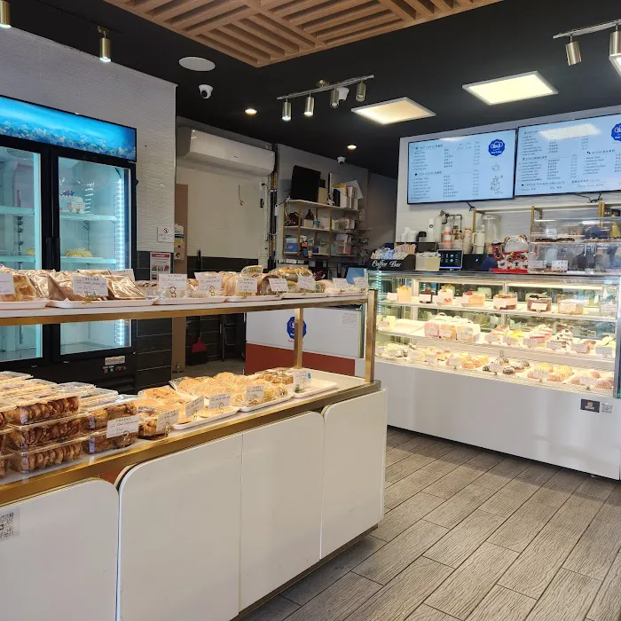 Bake and shop Picture 9