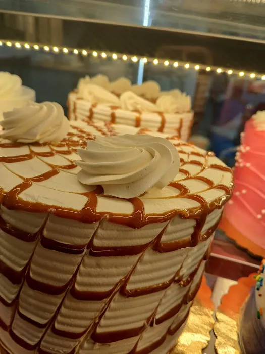 Cocopastelbakery Grand Ave Picture 4