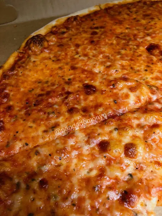 John's Pizzeria Picture 6
