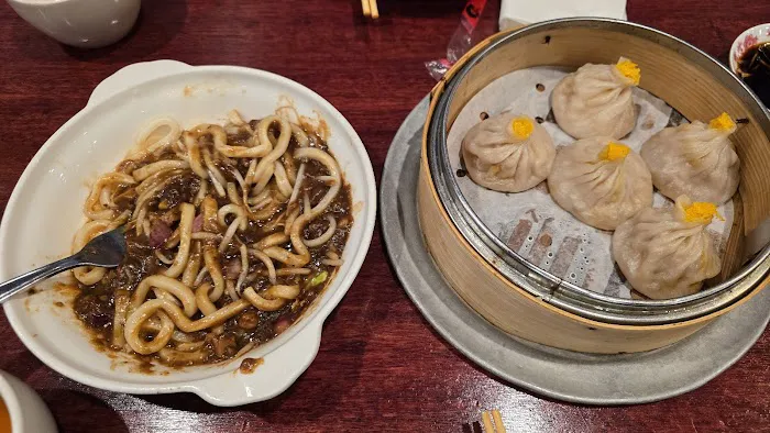 Shanghai Zhen Gong Fu Picture 10