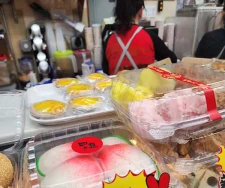 Rainbow Bakery & Cafe