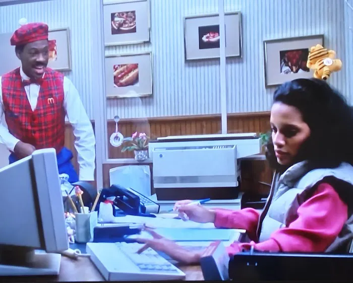 McDowell's Restaurant (Coming to America Movie) Picture 5