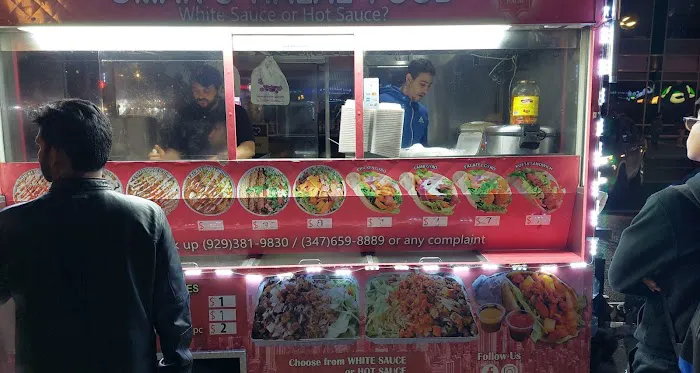 Essa’s Famous Halal Food Picture 3