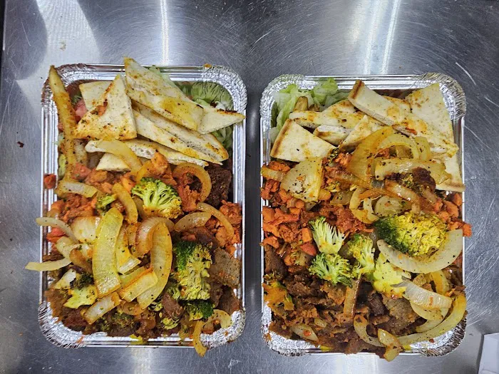 Essa’s Famous Halal Food Picture 7