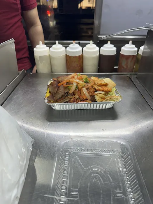 Essa’s Famous Halal Food Picture 9