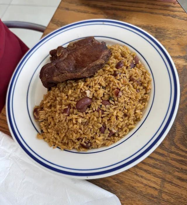 Yolanda’s Dominican Food Picture 9