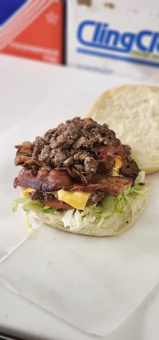 Myrna Deli Picture 3