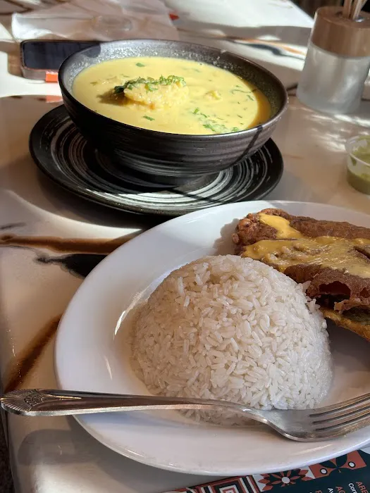 Raices Colombianas Bakery and Restaurant Picture 10
