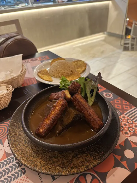 Raices Colombianas Bakery and Restaurant Picture 3