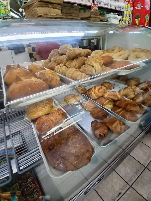 Pariscien Bakery Corp. Picture 10