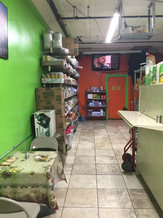 Montoya Deli Grocery Inc Picture 1