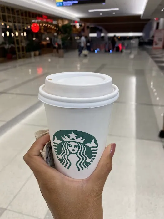 Starbucks Picture 1
