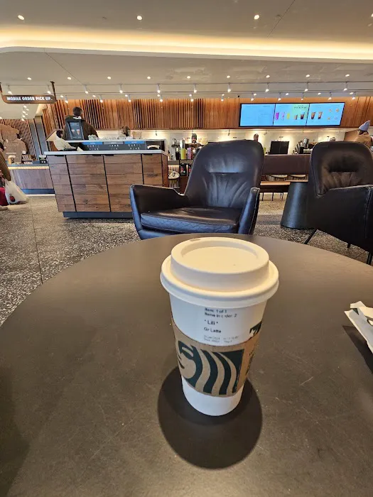 Starbucks Picture 4