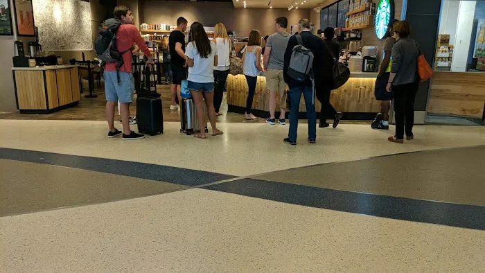 Starbucks Picture 7