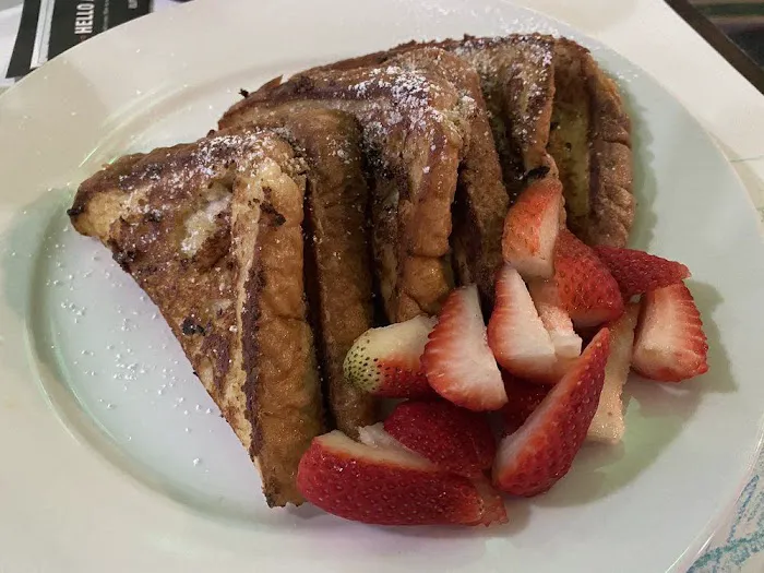 Good Eats Bistro Picture 7