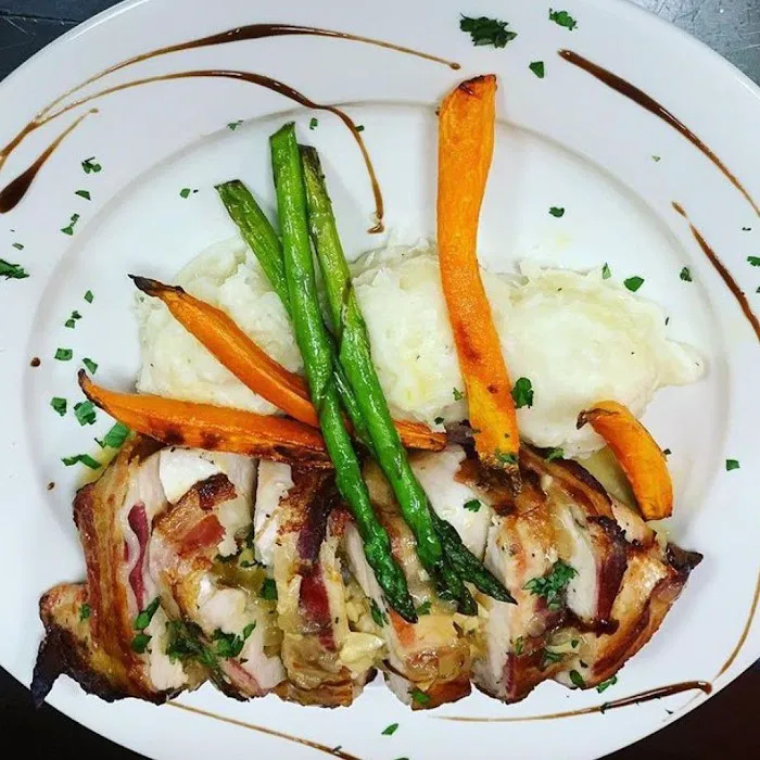 Good Eats Bistro Picture 8