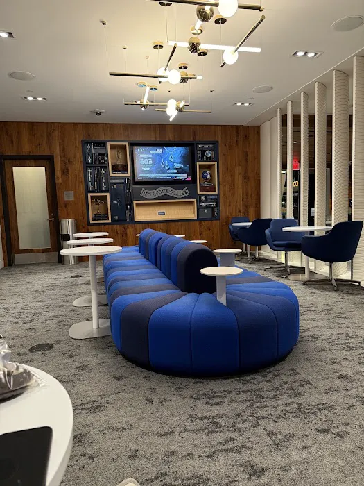 American Express Centurion Lounge Picture 7