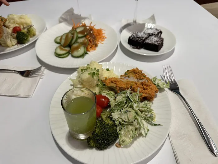 American Express Centurion Lounge Picture 8