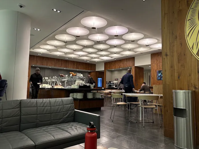 American Express Centurion Lounge Picture 6