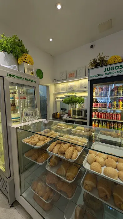 La Antioquena Bakery VII Picture 5