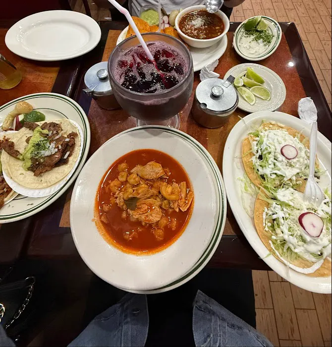 Nuevo Tacos Al Suadero Picture 5