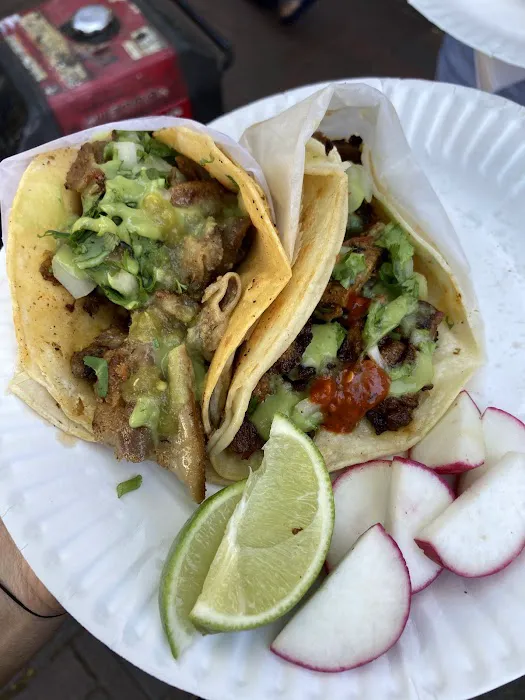 Tacos El Gallo Giro Picture 1