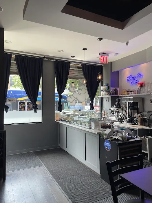 Space 71 X Cafe Picture 6