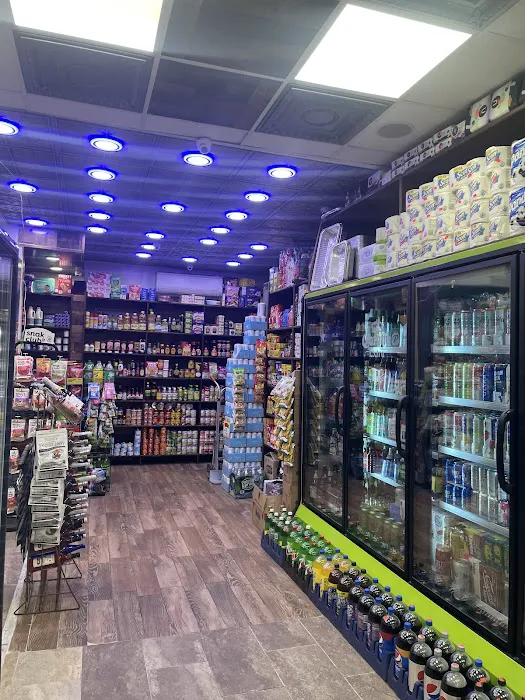 La Ziza Deli Picture 9