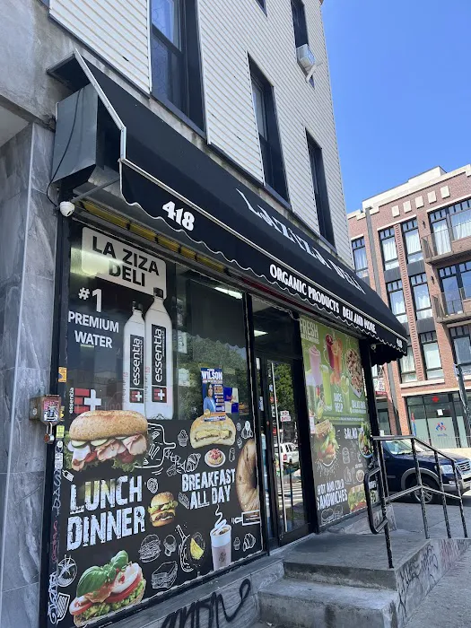 La Ziza Deli Picture 5