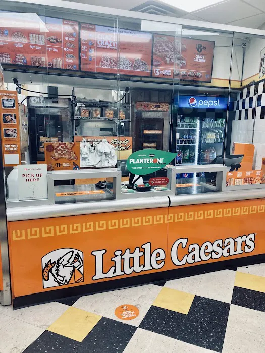Little Caesars Pizza Picture 3