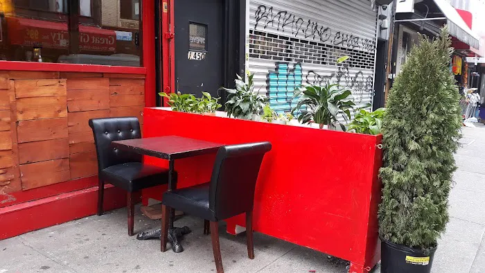 Omar's Place BK Picture 3