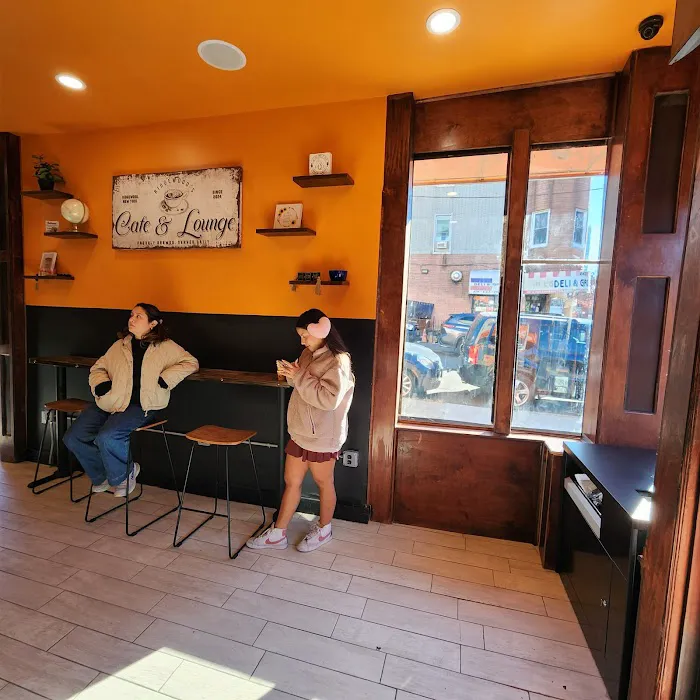 Ridgewood’s Cafe & Lounge Picture 8
