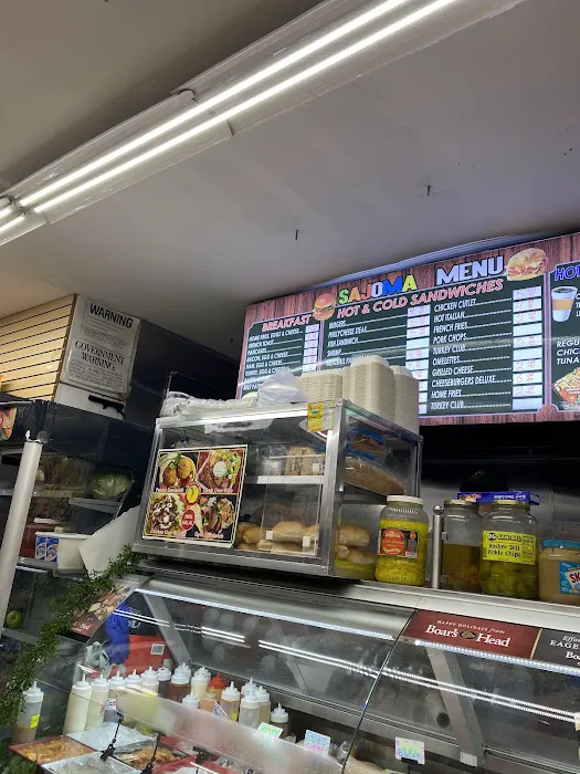 Hermanos Organic Deli Picture 1
