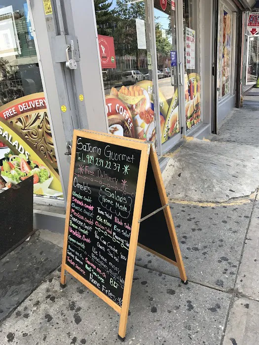 Hermanos Organic Deli Picture 10