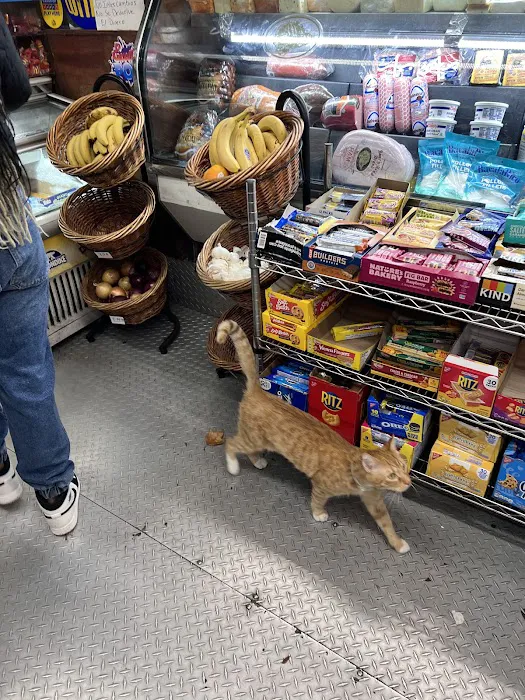 Rm Grocery Deli Picture 1