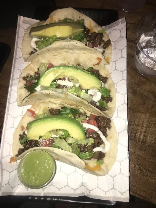 El Mekkah Bar & Grill Picture 1