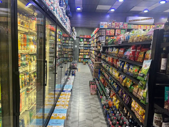 262 Love Deli & Grocery Picture 5