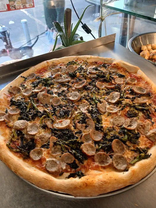 Focaccia Pizza Deli Picture 10