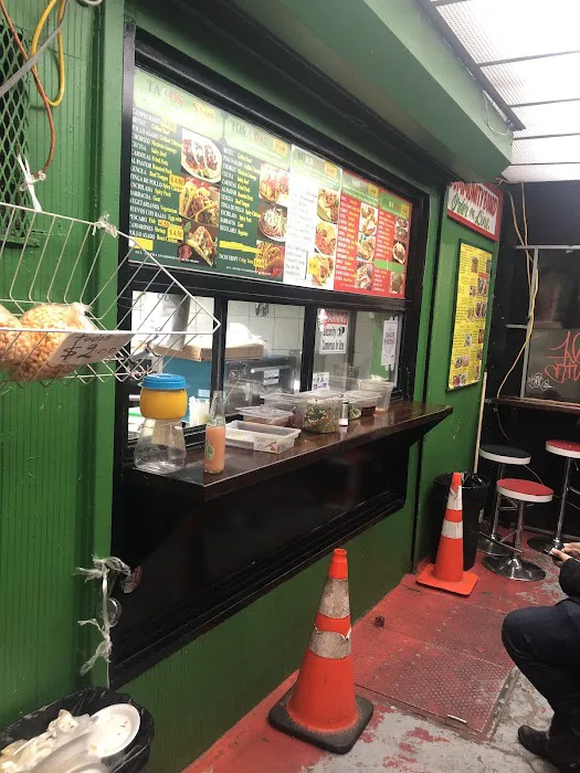 Taqueria Acatlan Picture 6
