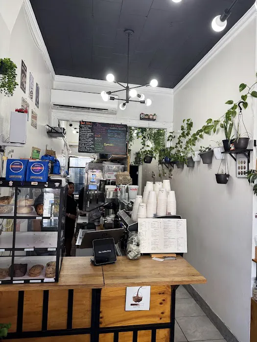 Sky Coffee Shop Picture 1