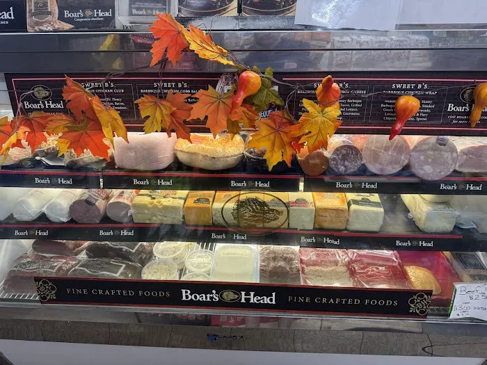 Benny's Deli & Catering Picture 2