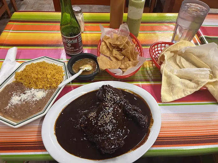 Taqueria molcajete Picture 8