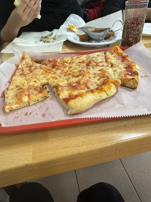 Carlo's Pizza Picture 5