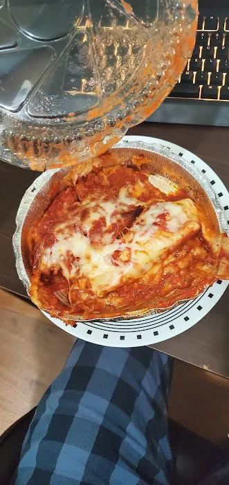Carlo's Pizza Picture 7