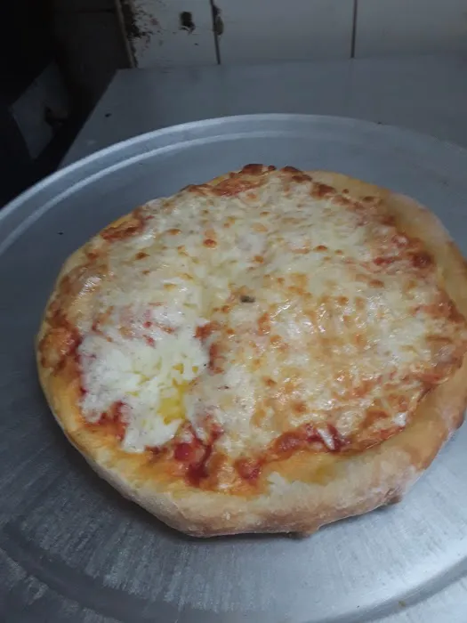Bella Donna Pizzeria Picture 2