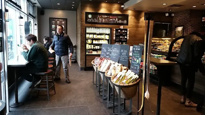Starbucks Picture 1