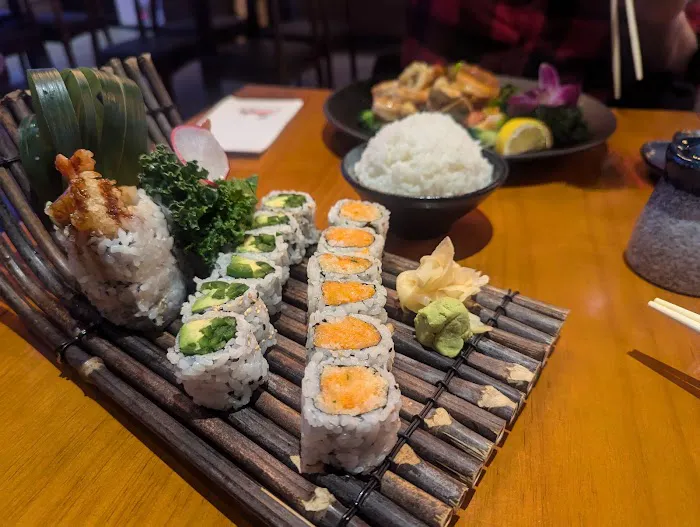 Miyama Sushi & Steakhouse Picture 4